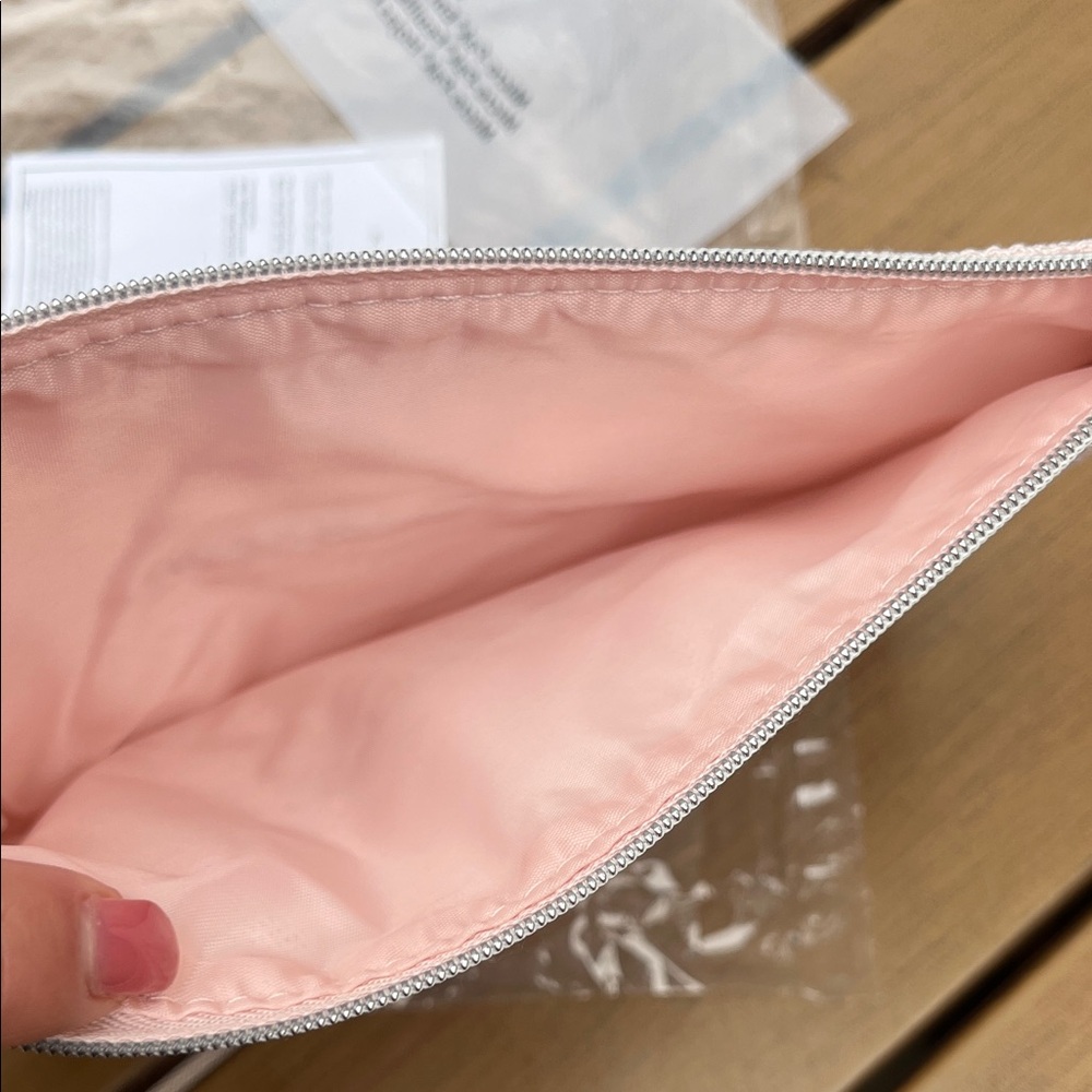 Kylie Cosmetics Pink Makeup Pouch - Picture 9 of 9